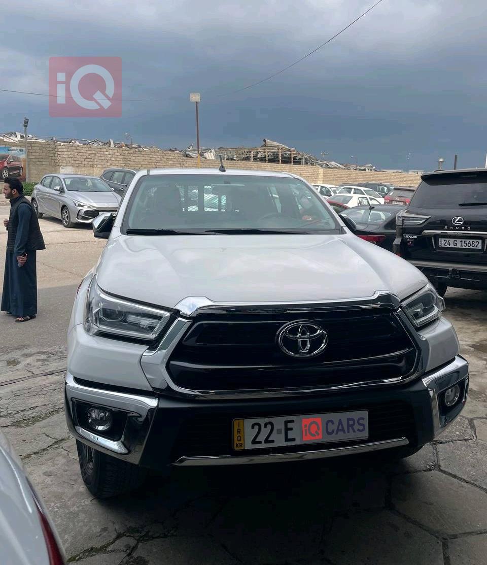 تويوتا هايلوكس